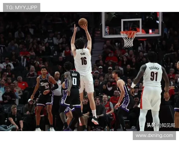 杨瀚森三节轻松出战21分钟高效拿下17分6板3助展现出色状态