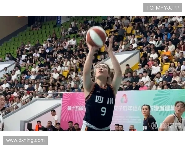 女篮锦标赛第二阶段四川队五人得分上双成功开启胜利之路